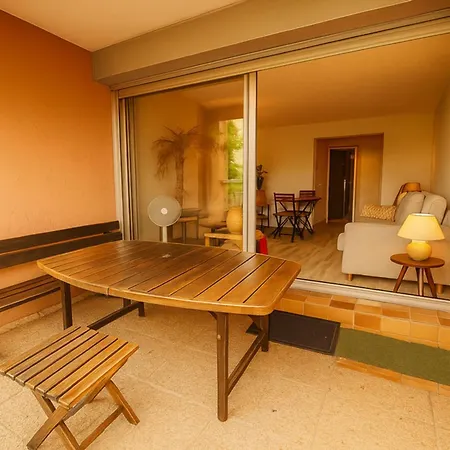 For 4 With Garden Near Apartment Bandol