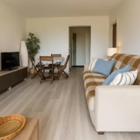 For 4 With Garden Near Apartment *